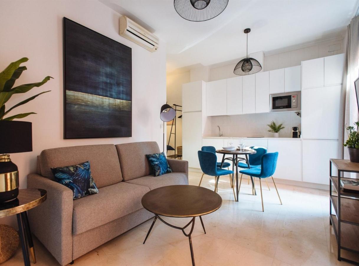 Chiqui And Vicente Suite Apartments Севиля Екстериор снимка